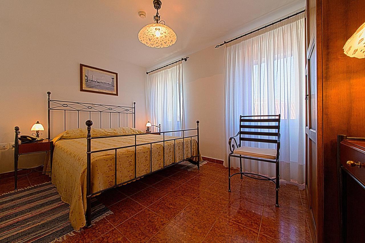 Double Room Sea Side,1439950882:JPEG