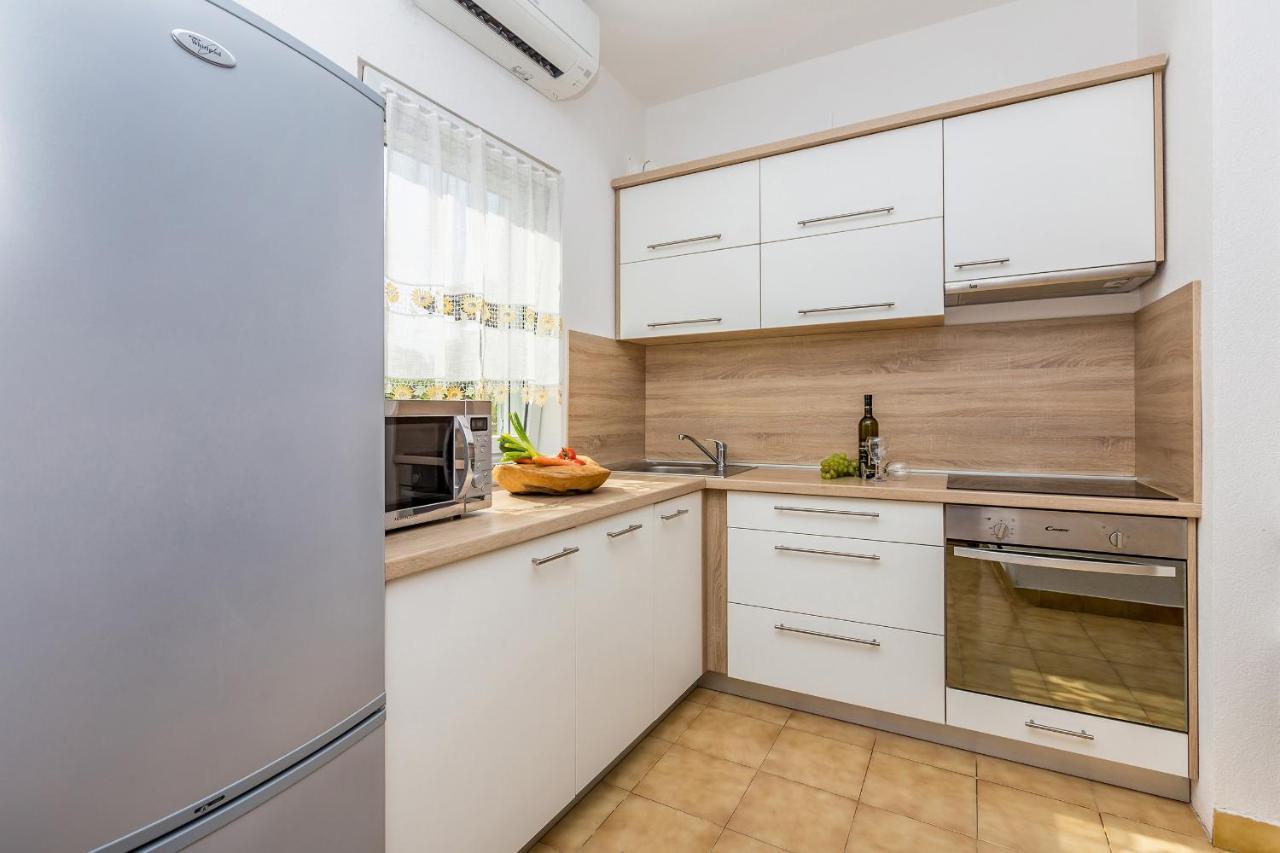 Appartamento con 2 Camere da Letto