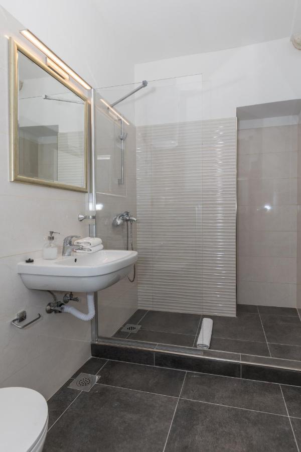 Triple Room with View