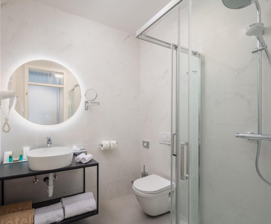 Chambre Double - Vue sur Jardin