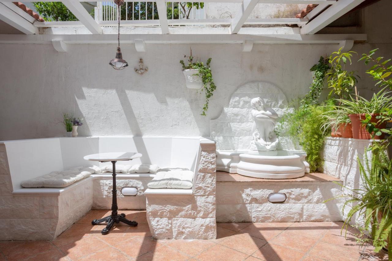 Estudio con terraza