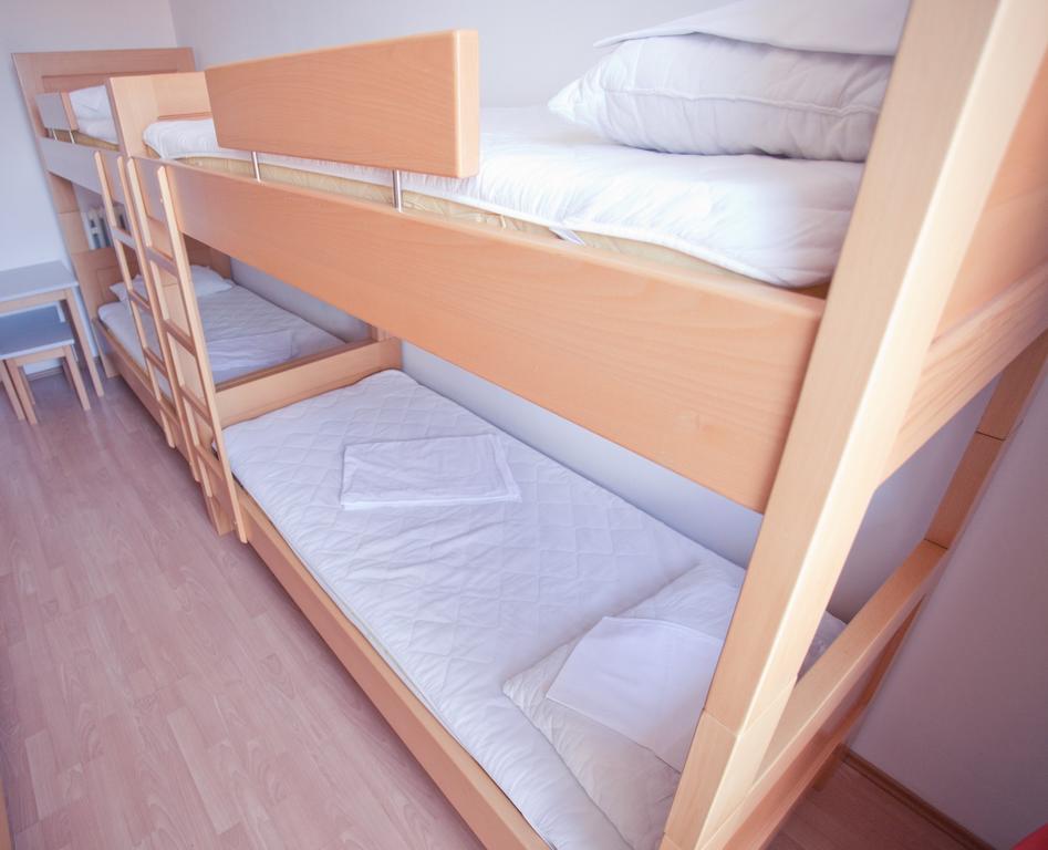 Bed in 4-Bed Mixed Dormitory Room
