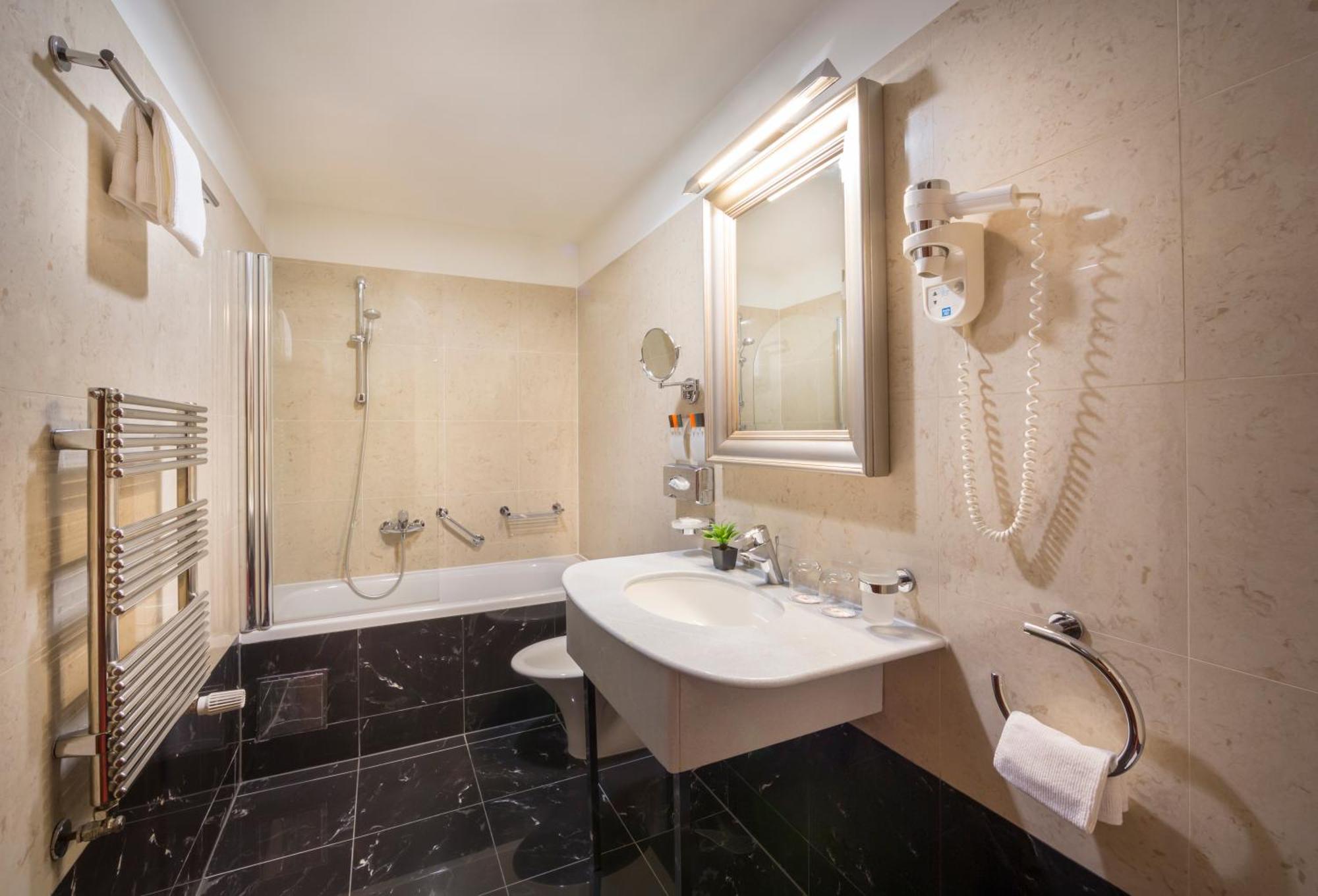 Superior Executive Double Room,1436020453:JPEG