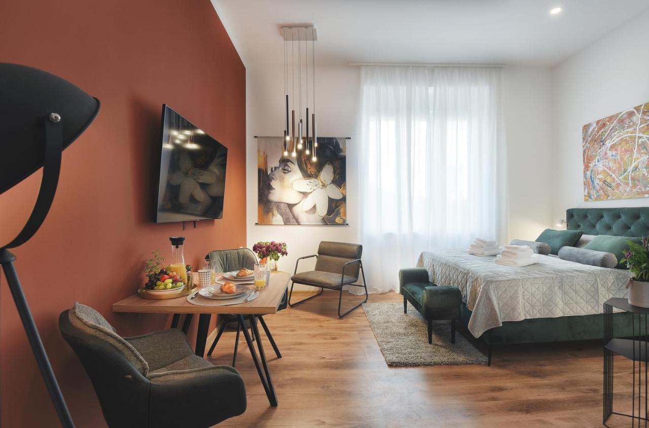 Deluxe Studio mit Doppelbett