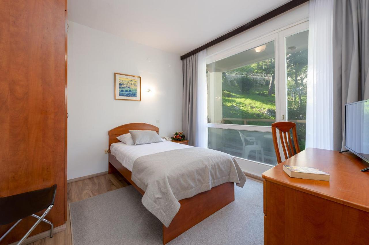 Standard Single Room with Balcony