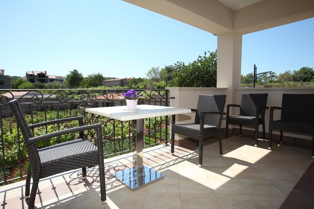 Apartment mit 2 Schlafzimmern und Gartenblick - Nebengebäude