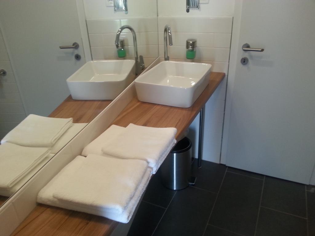 Deluxe tweepersoonskamer met balkon en uitzicht op zee
