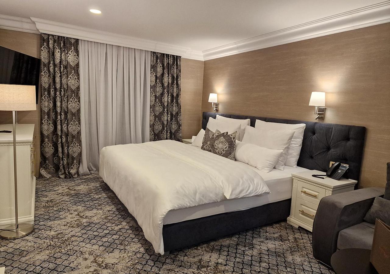 Royal King Room,1386032969:JPEG