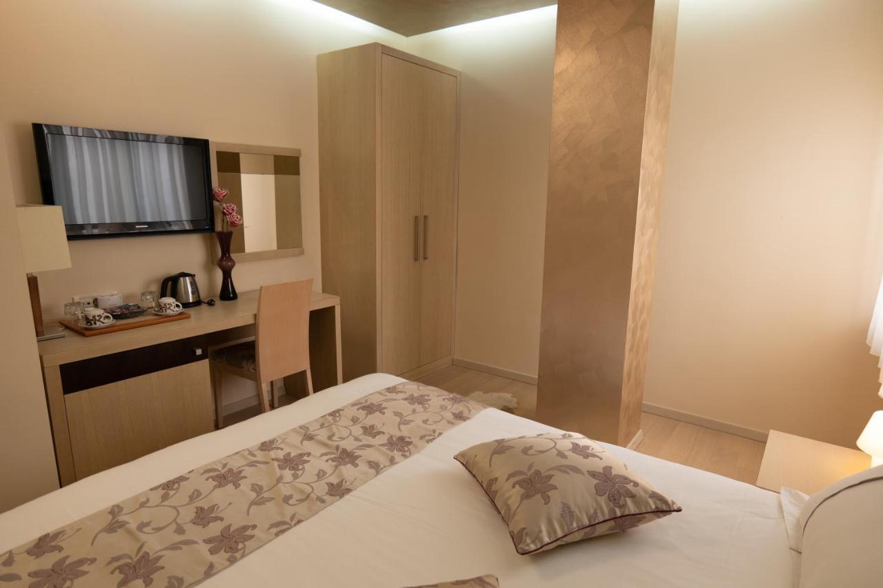Standard Double Room,1388745380:JPEG