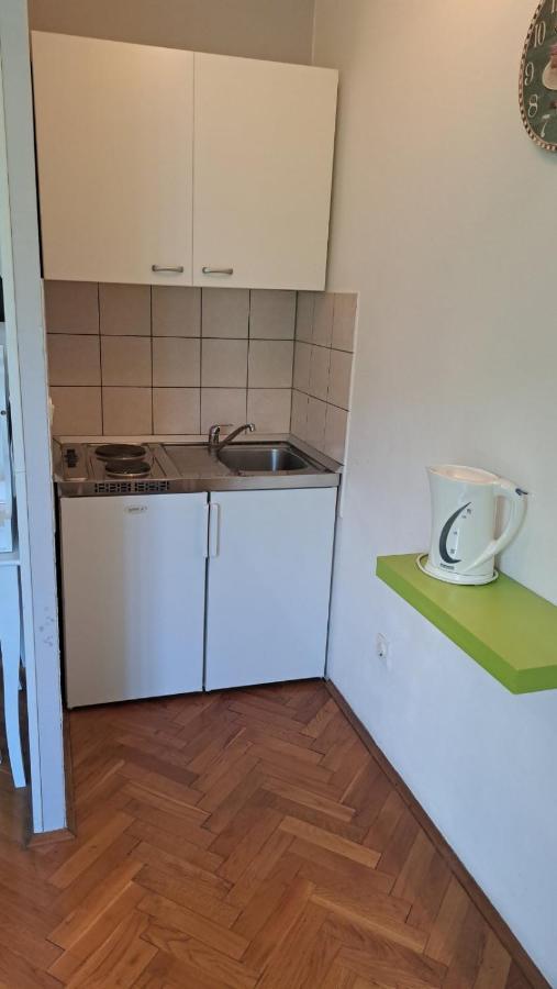 Apartamento Estudio con balcón