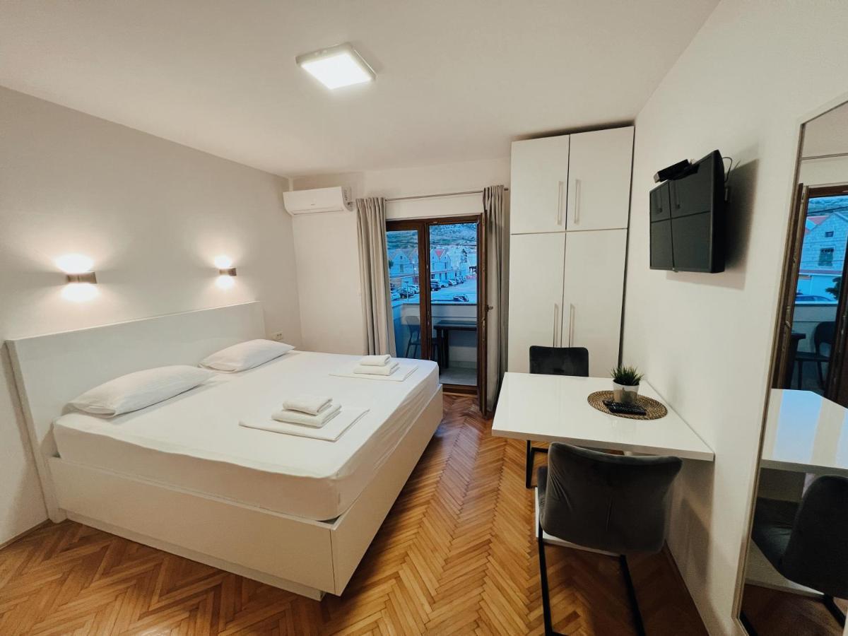 Deluxe Studio mit Doppelbett