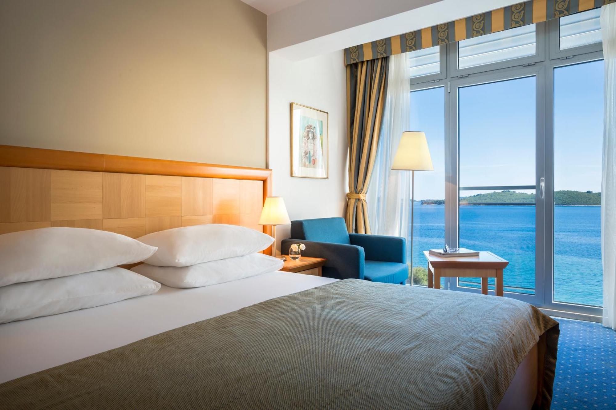 Superior Double Room with Sea View,1436095096:JPEG