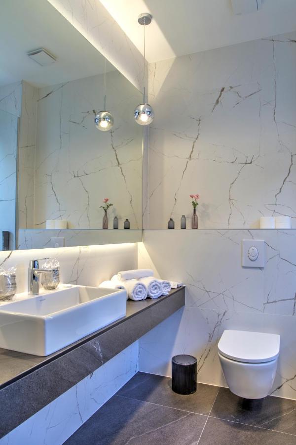 Double or Twin Room with City View
