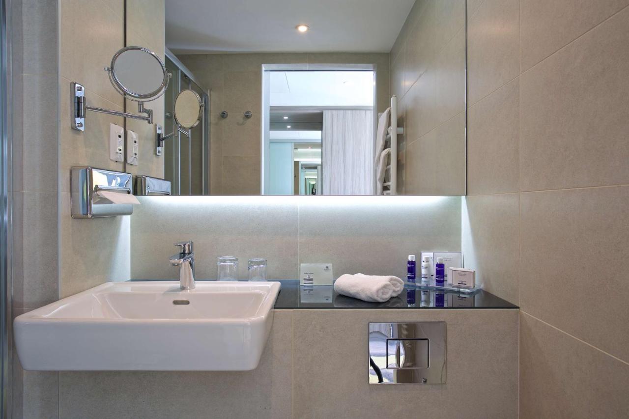 Deluxe Suite with Sea View