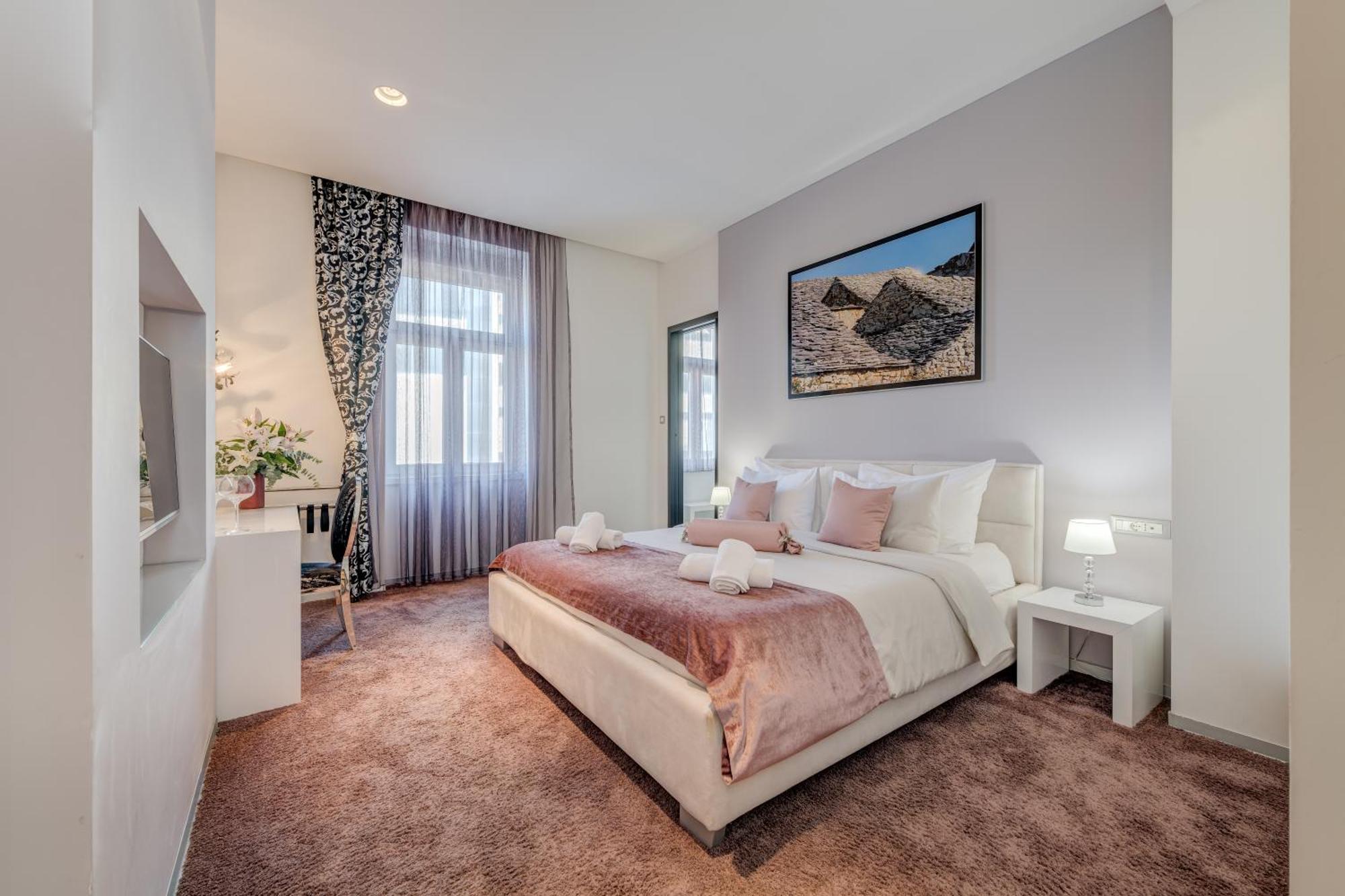 Chambre Double Deluxe - Vue sur Ville