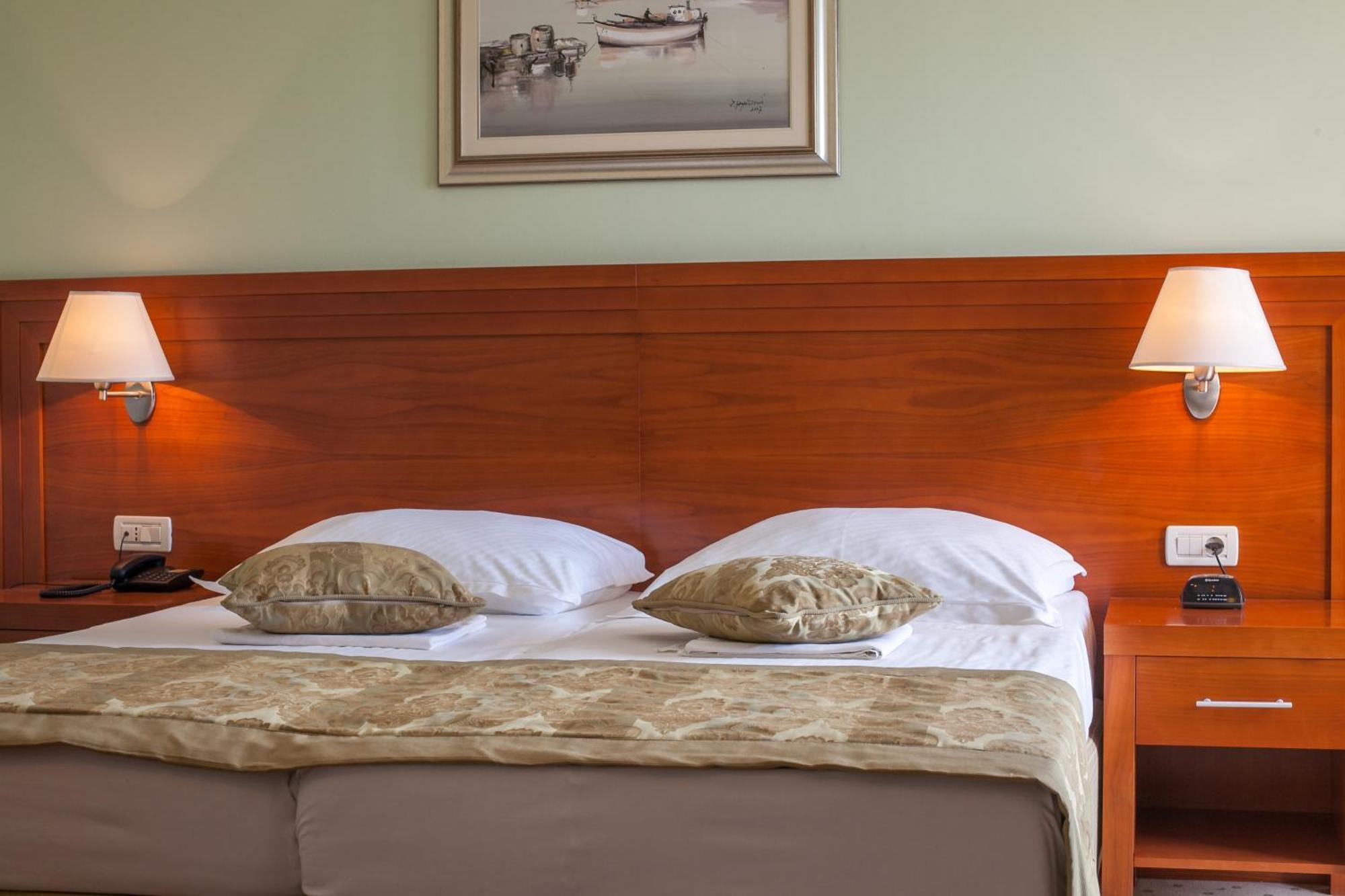 Standard Suite mit teilweisem Meerblick