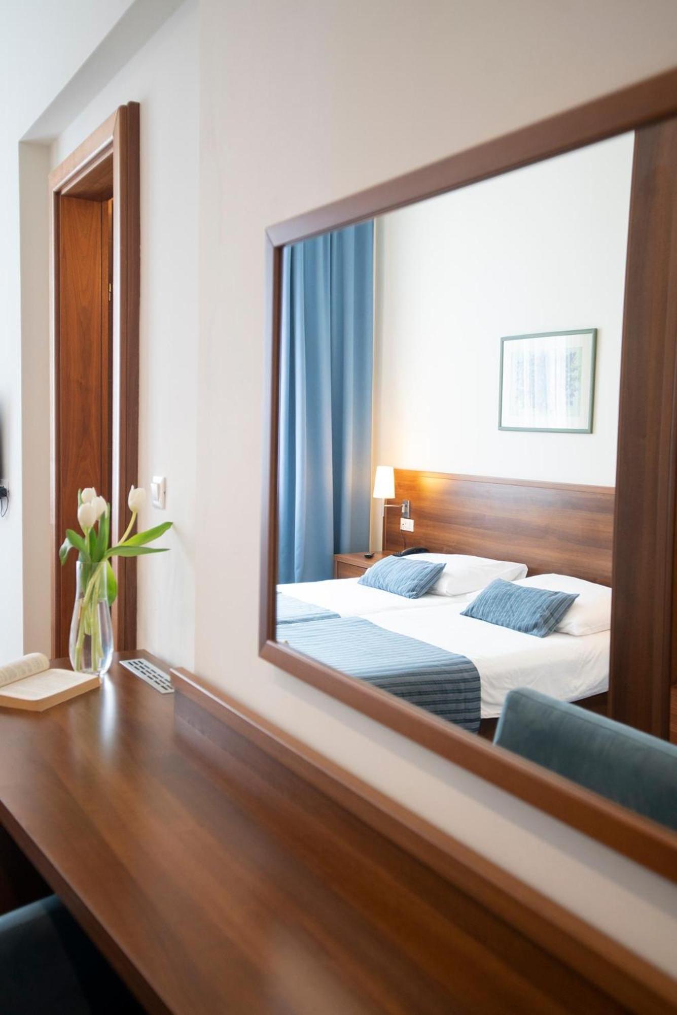 Room Selected at Check-In