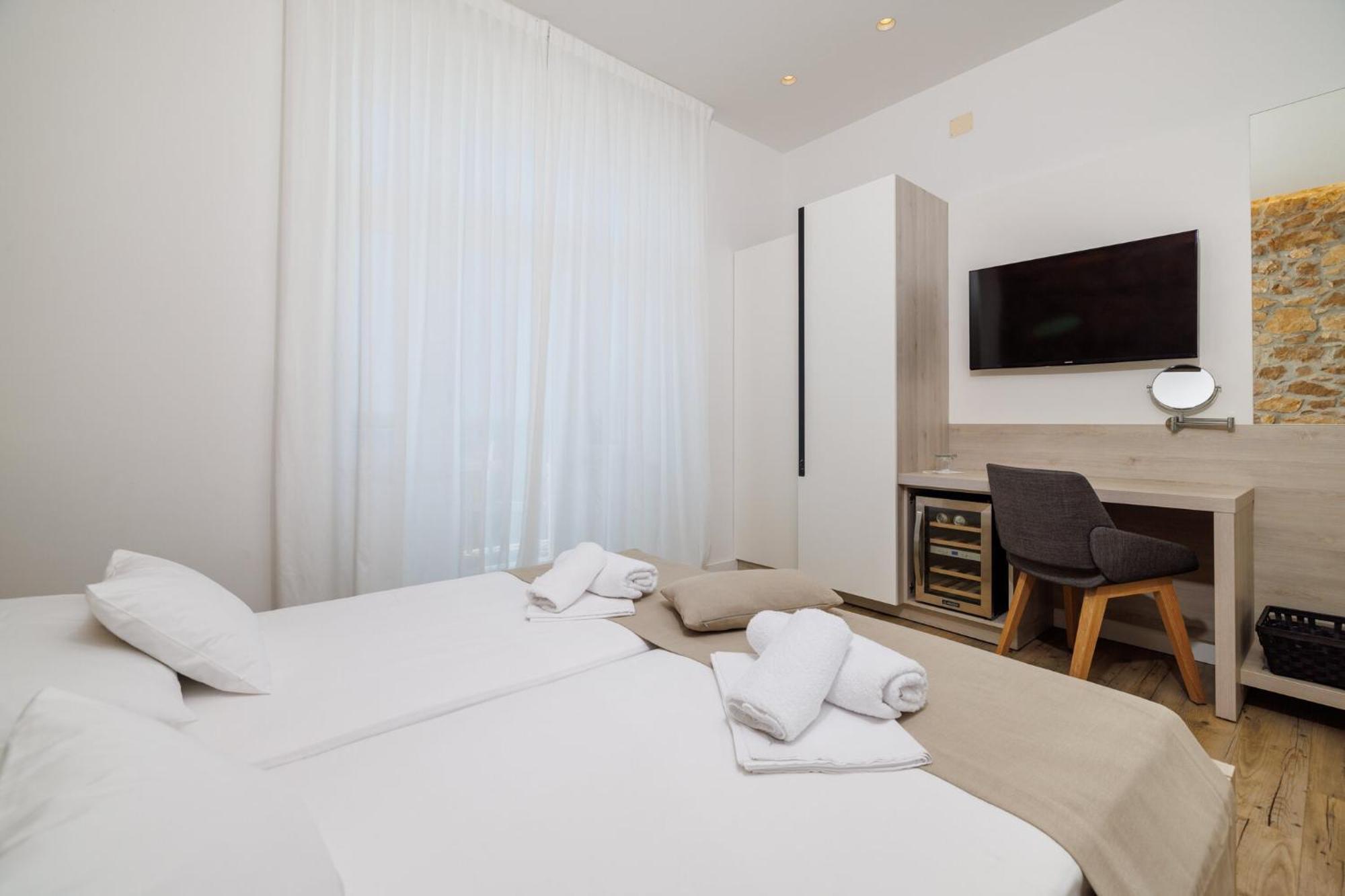 Tweepersoonskamer met 1 of 2 Bedden en Balkon
