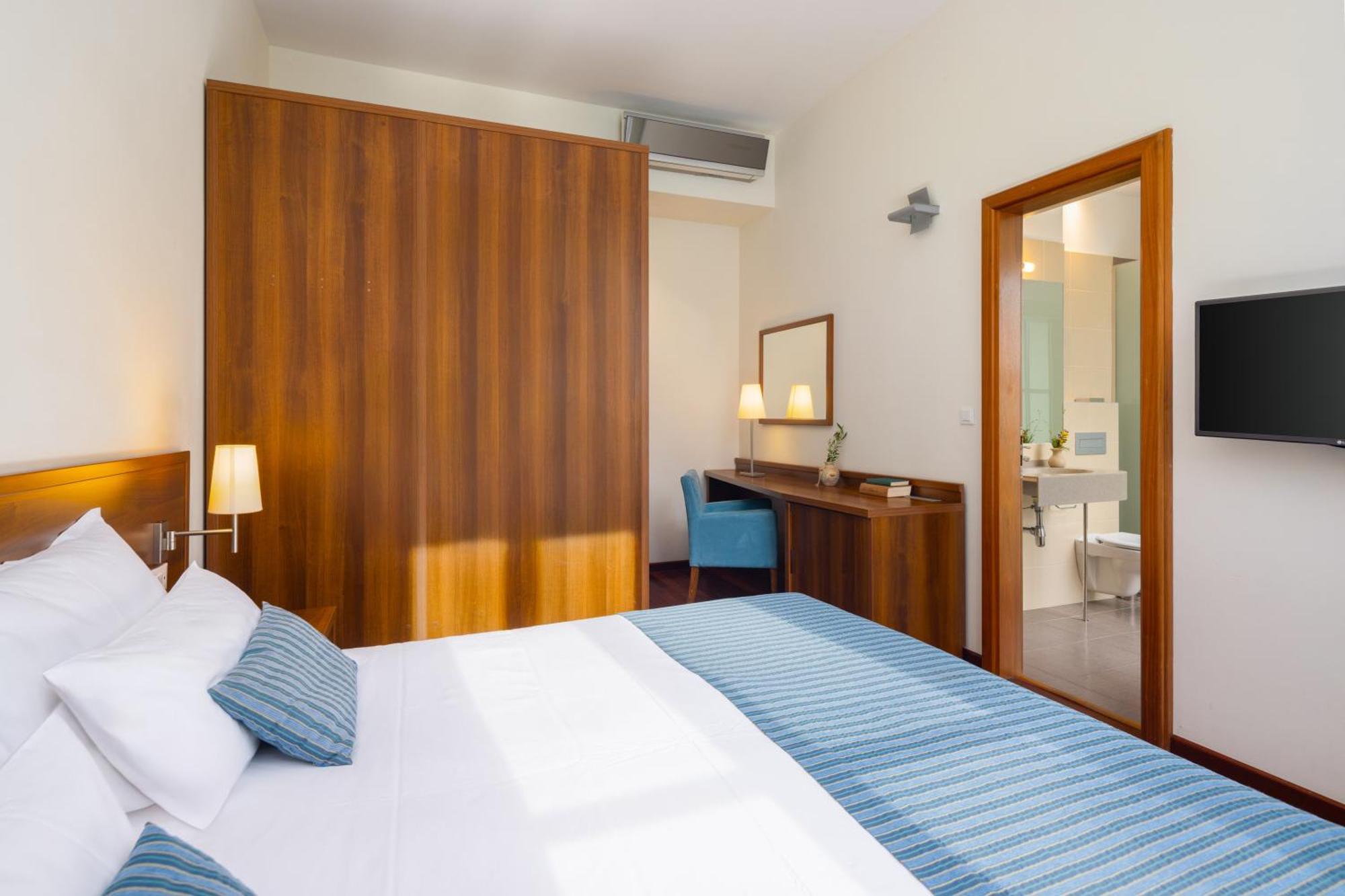 Premium Double Room with Balcony and Sea View