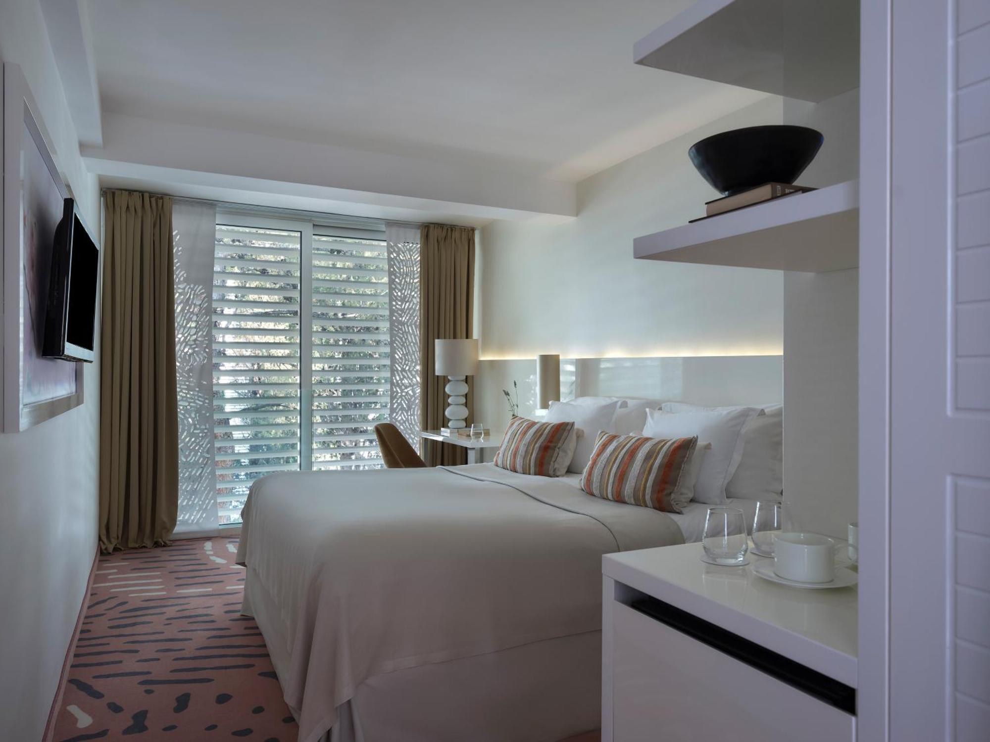 Double or Twin Room with Courtyard View