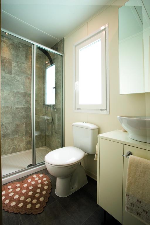 Premium Two-Bedroom Mobile Home with Terrace