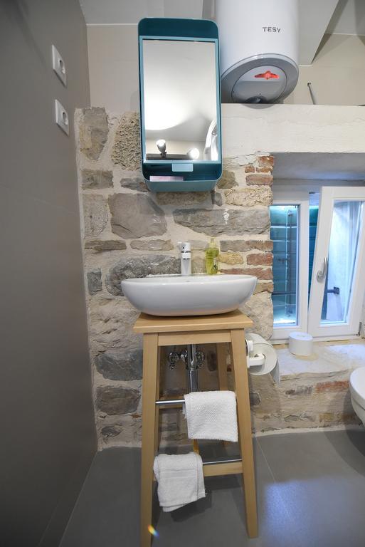 Deluxe Double Room - Pylon 3