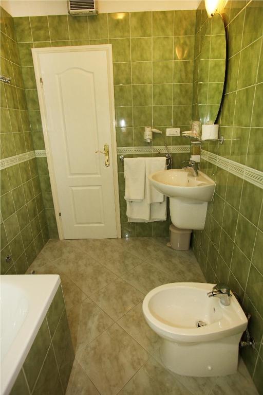 Doppelzimmer mit Stadtblick