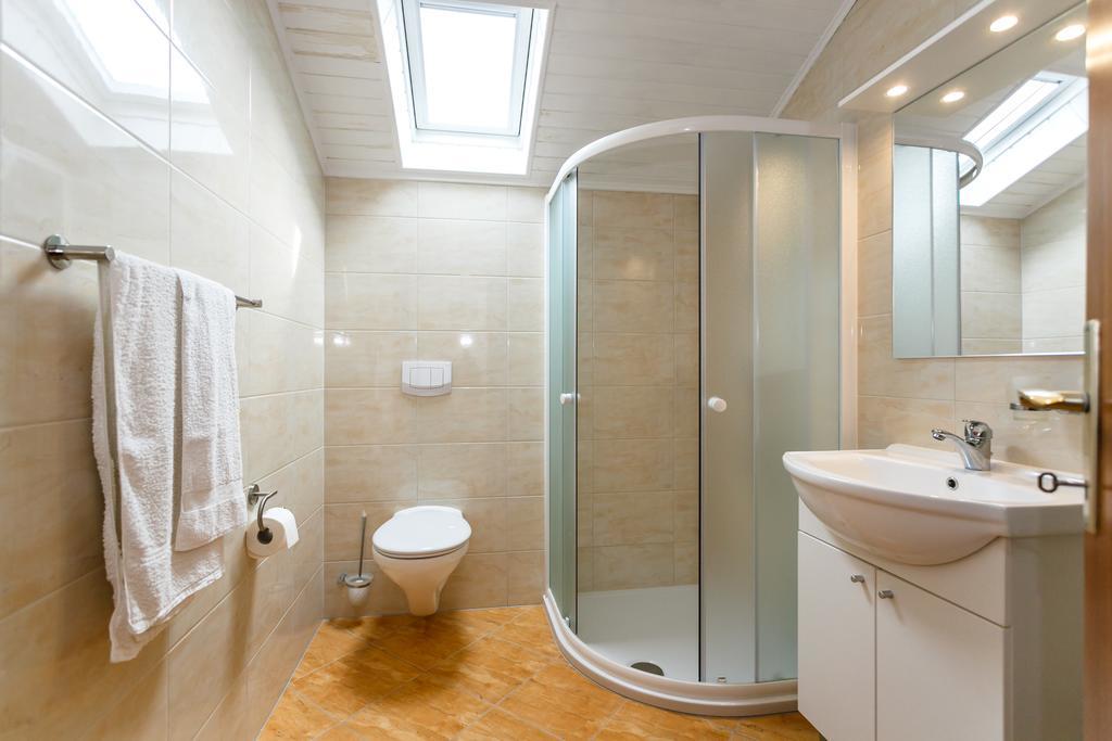 Appartamento con 2 Camere da Letto
