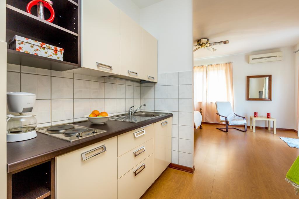 Monolocale con Balcone (2 Adulti)