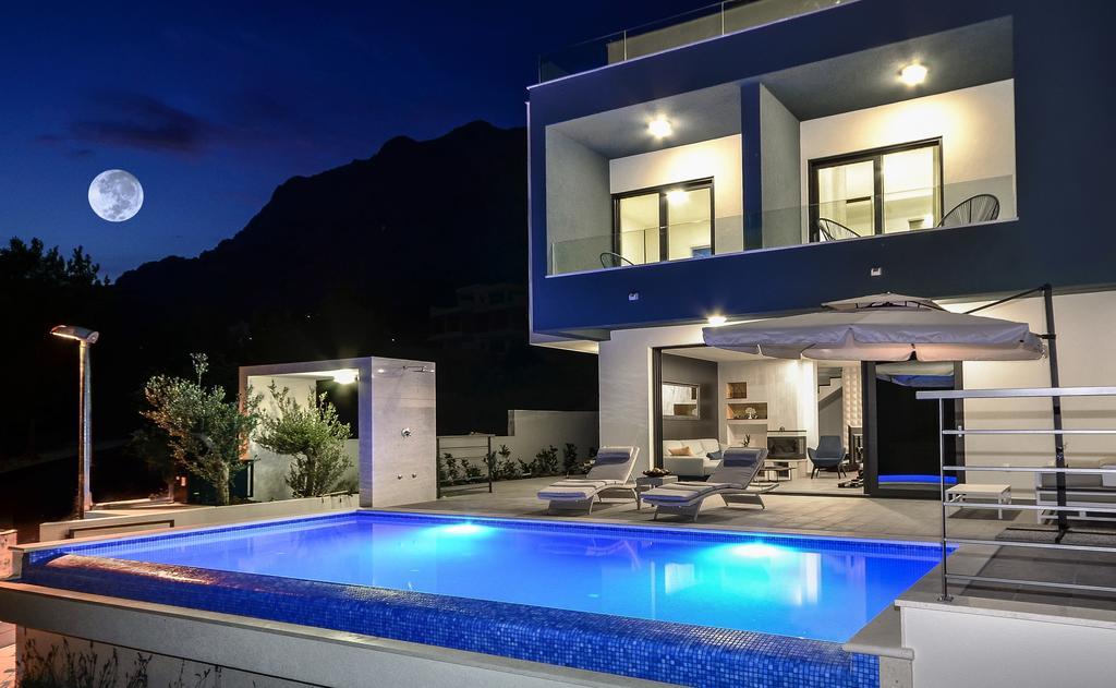 Four-Bedroom Villa with Private Pool