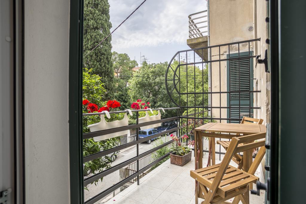 Luxury Double Room Balcony,331518595:JPEG