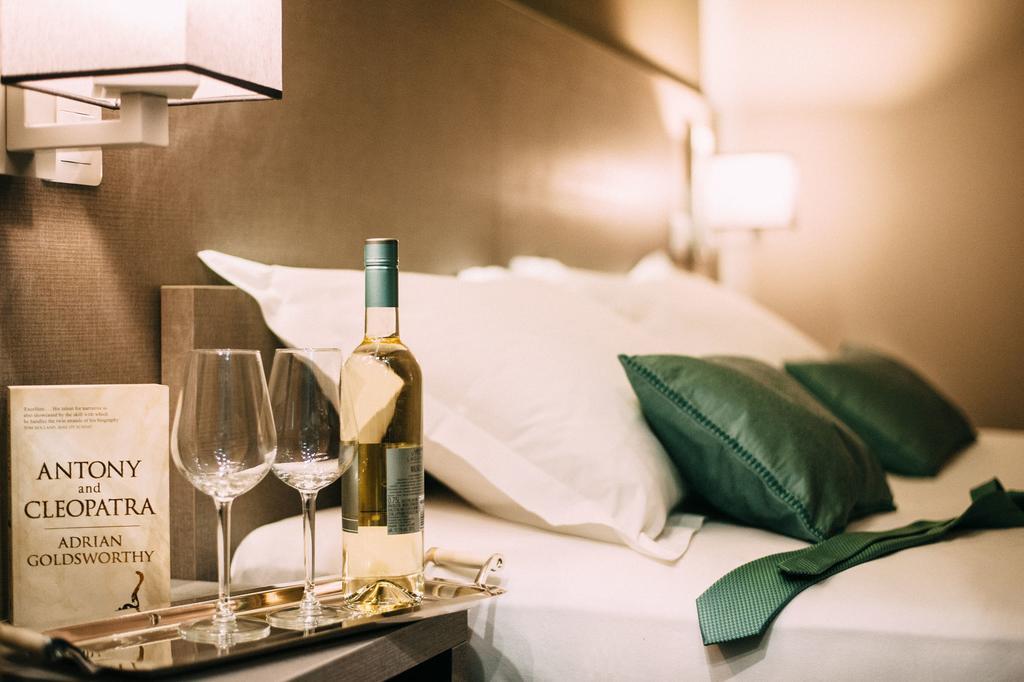 Double Room,342517228:JPEG