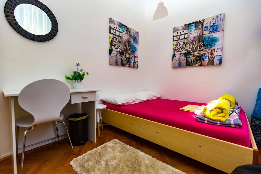 Doppelzimmer mit Gemeinschaftsbad