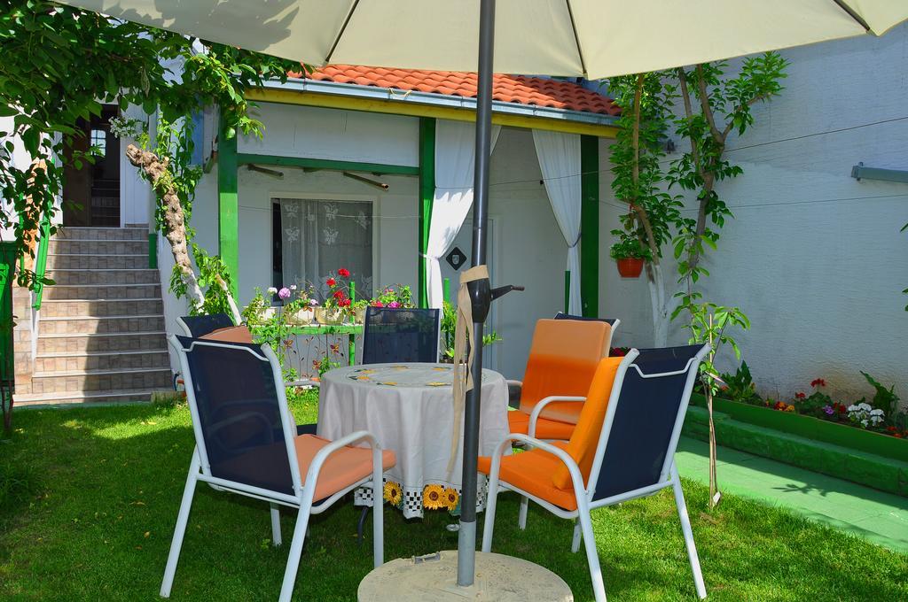 Studio Appartement met Balkon