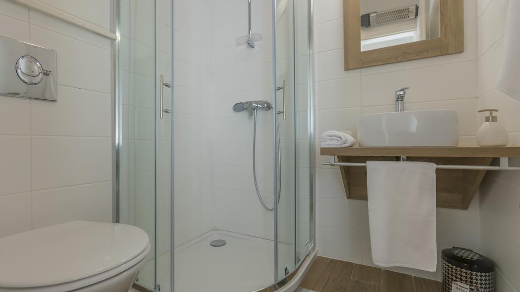 Tweepersoonskamer met 1 of 2 Bedden en een Extra Bed