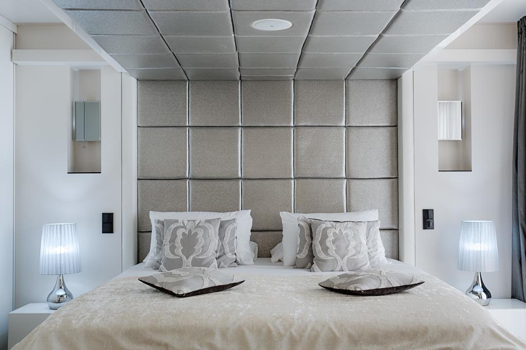 Superior Suite with King size bed, Balcony and Whirlpool