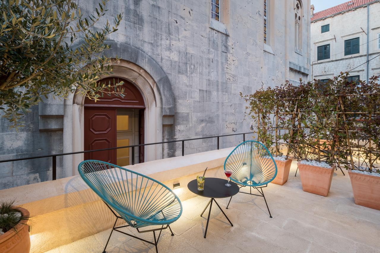 Camera Matrimoniale con Balcone