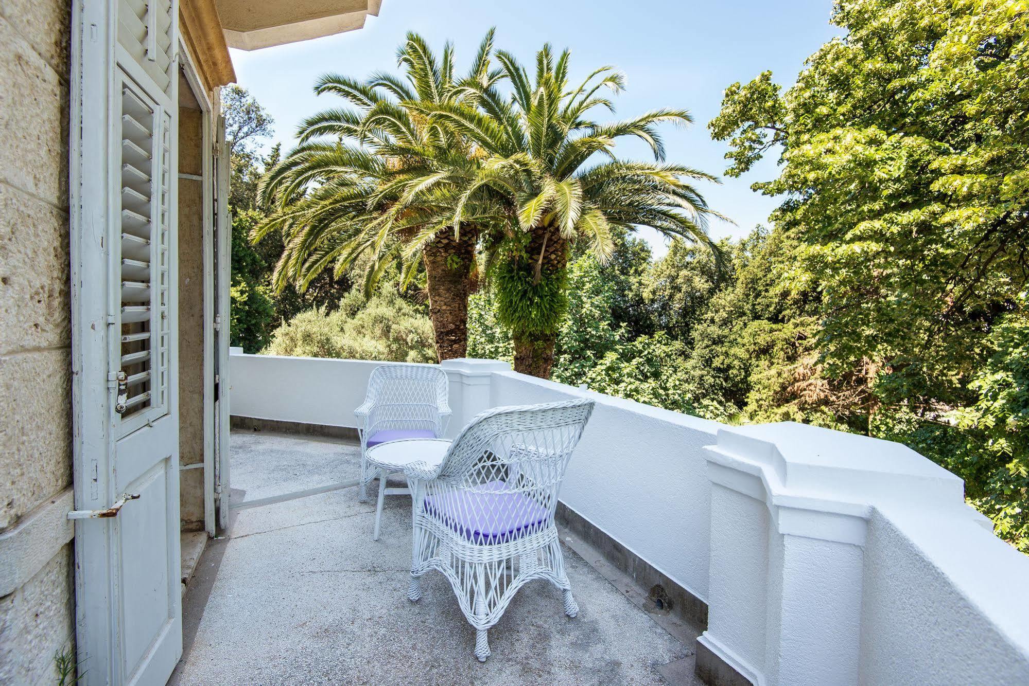Oferta limitada: Super ahorro para el verano de 2015 - Habitación Doble con vistas al parque - 1 o 2 camas
