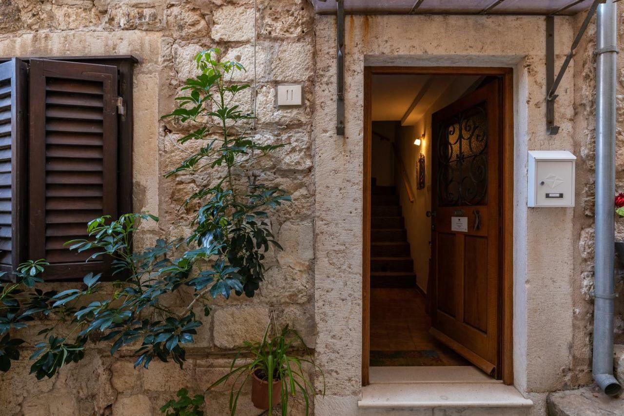 Chambre Lits Jumeaux avec Salle de Bains Privative Séparée