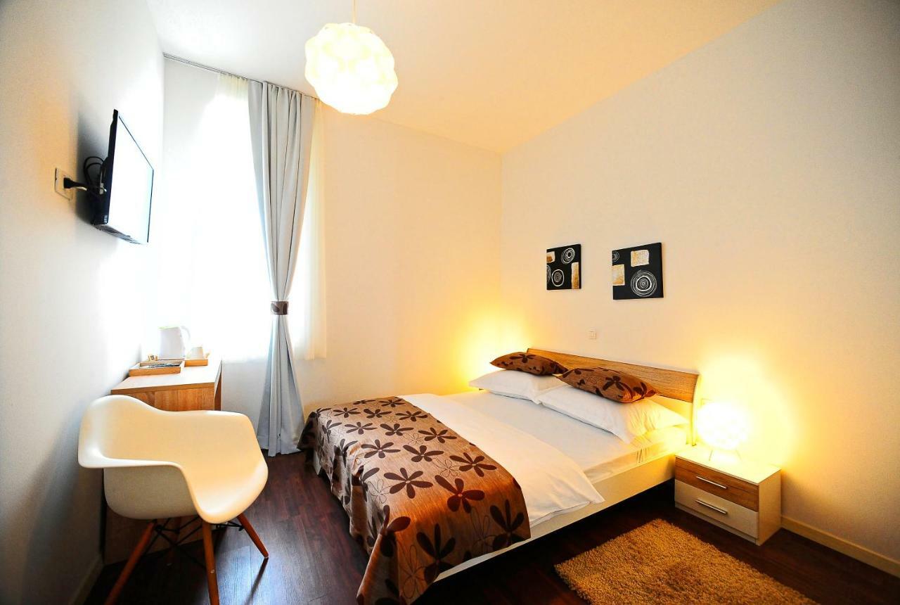 Habitación Doble con baño privado