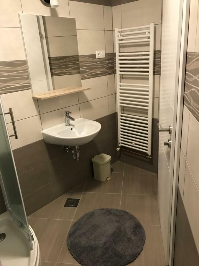 Deluxe Room,856791077:JPEG