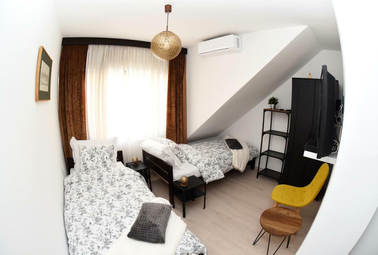 Twin Room with Private Bathroom