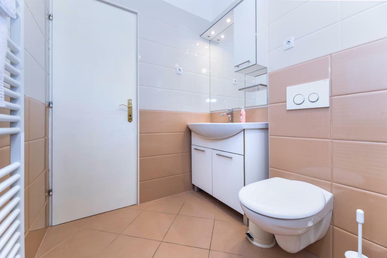 Apartamento con vistas al jardín