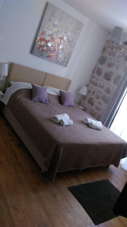 Studio Apartment,885037576:JPEG