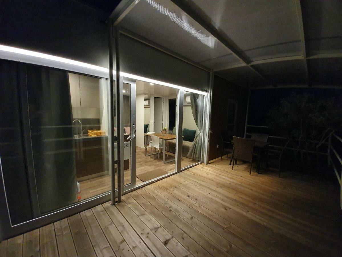 Premium Mobile Home,902364988:JPEG