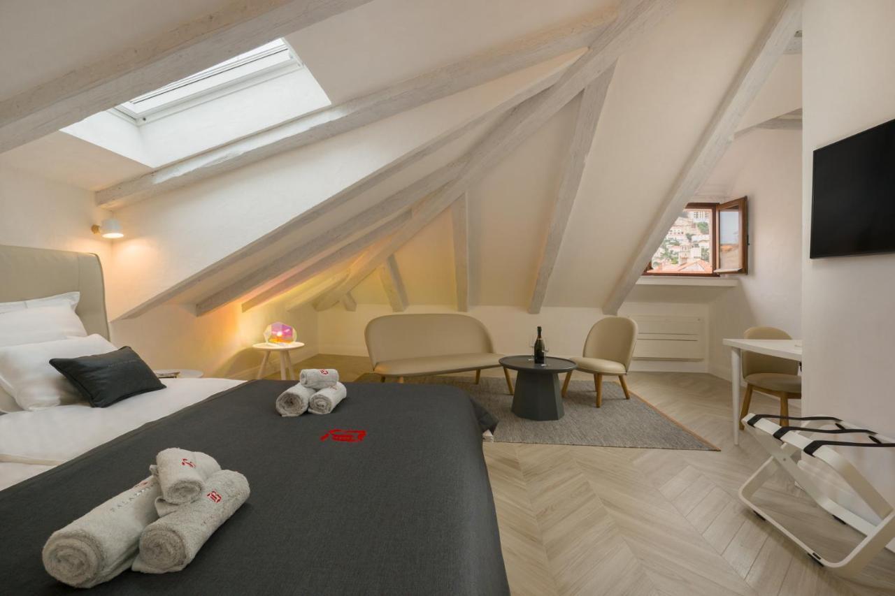 Deluxe Double Room Castle View
