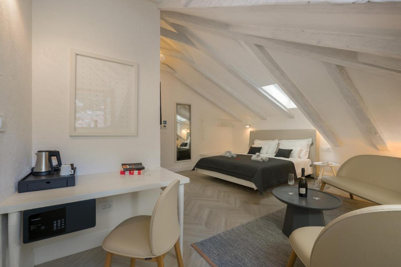 Deluxe Double Room Castle View