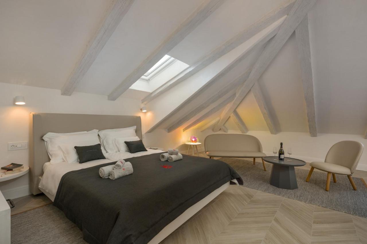 Deluxe Double Room Castle View