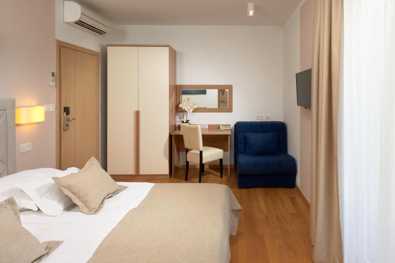 Quarto Duplo Econômico