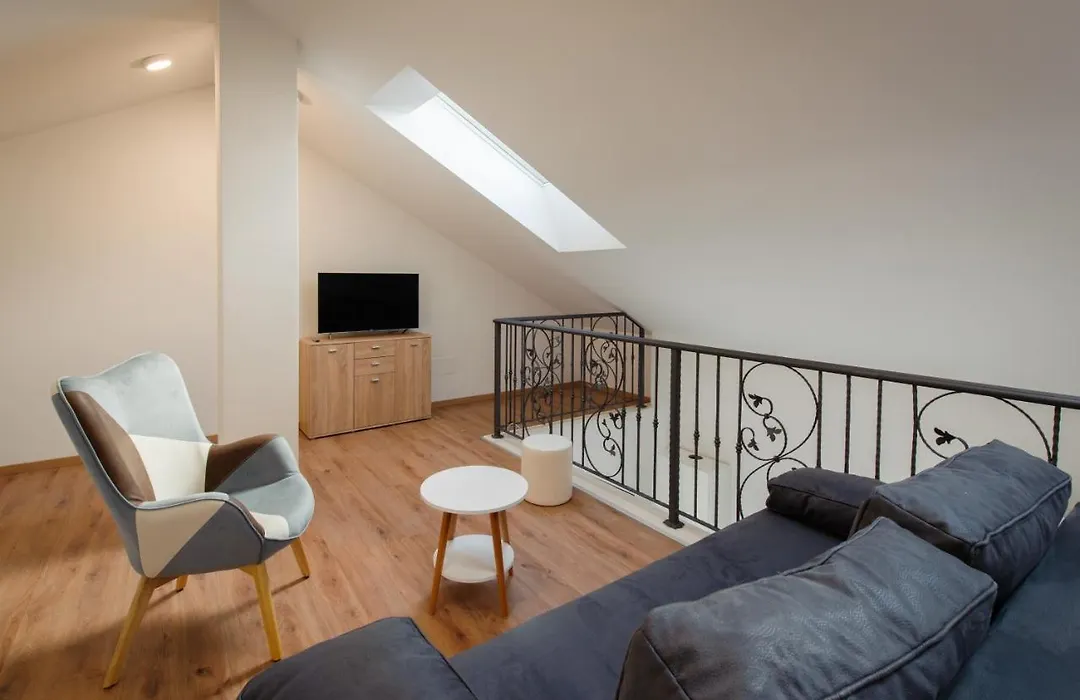 Nera Lux Apartment-1